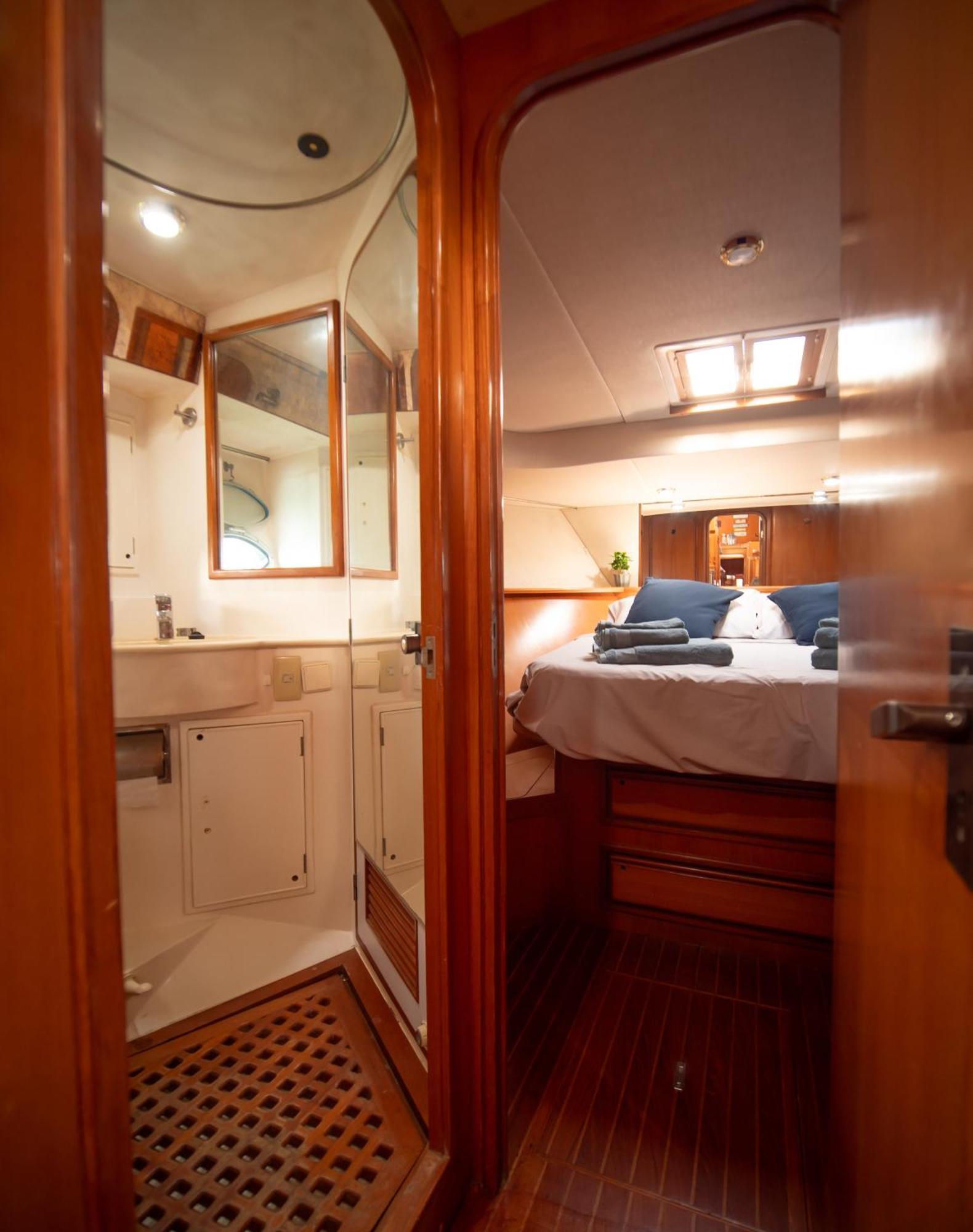 Master&Commander Hotel Valencia Eksteriør billede